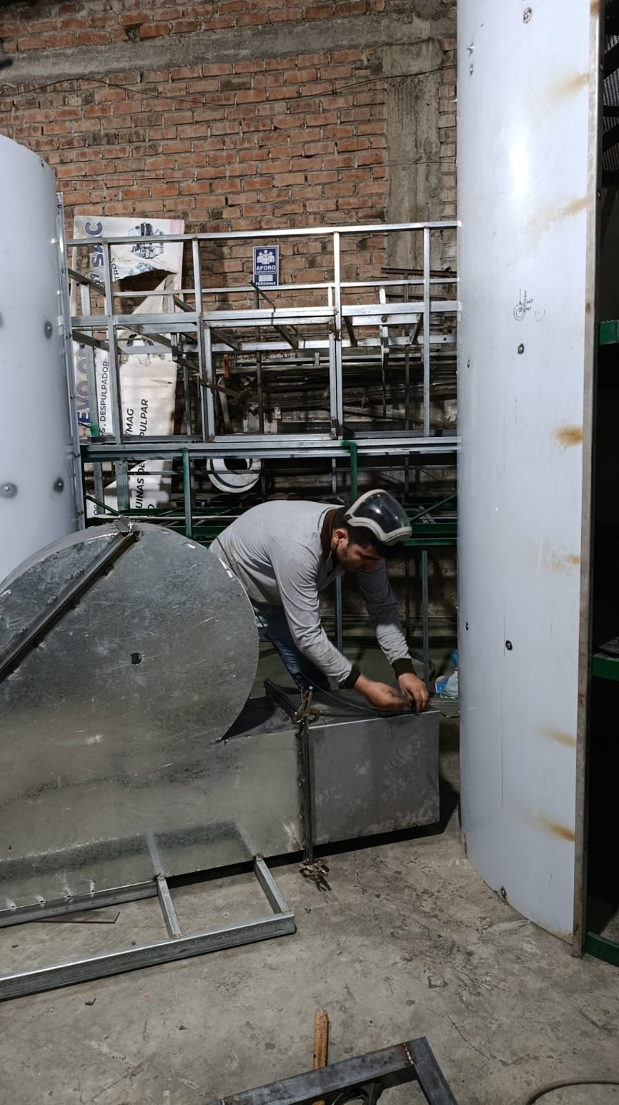 Servicio: Plegado de Láminas